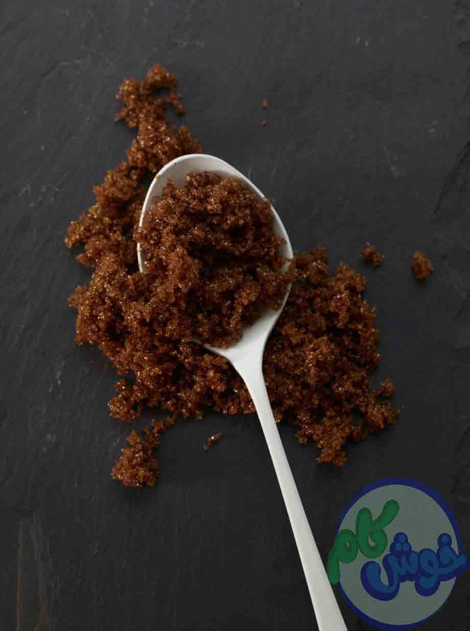 شرایط نگهداری شکر قهوهای خیس